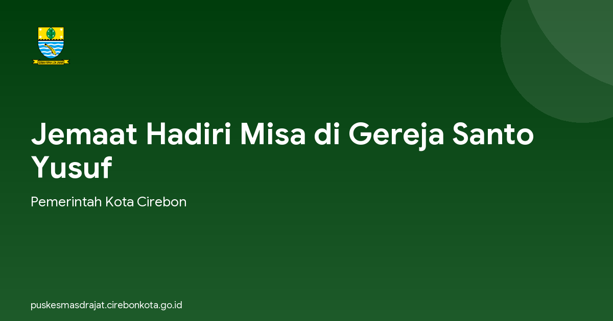 Jemaat Hadiri Misa di Gereja Santo Yusuf