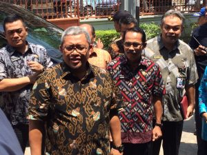 SEKOLAH JADIKAN RUMAH YANG KEDUA BAGI SISWANYA