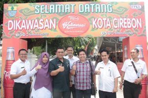 WALI KOTA CIREBON TINJAU LOKASI PKL DI ALUN-ALUN KEJAKSAN